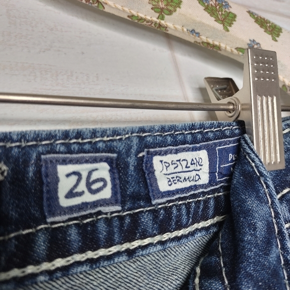 Miss Me embellished Bermuda Jeans Shorts JP5724M2 - Picture 7 of 10